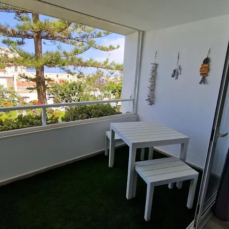 Americas דירה ארונה